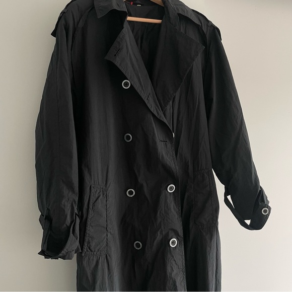 Vintage Black Trench Coat - Picture 6 of 9